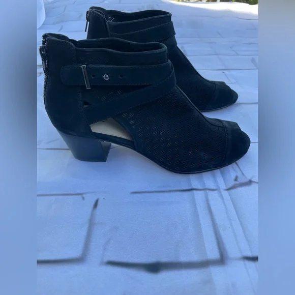 Earth Black Perforated Ankle Booties - Picture 1 of 4